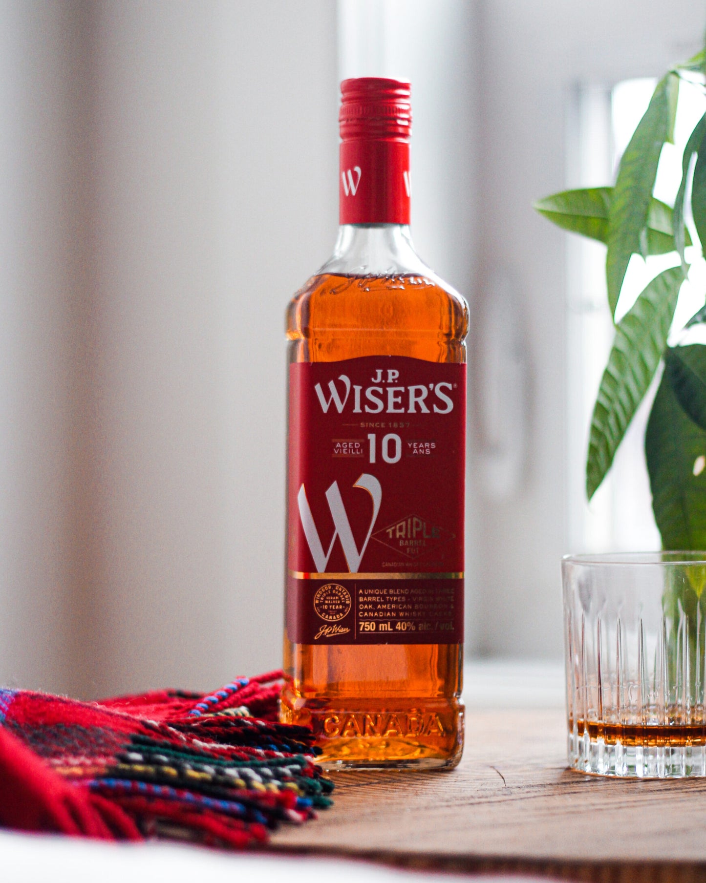 J.P. Wiser's Triple Barrel 10 years Whisky - 700mL